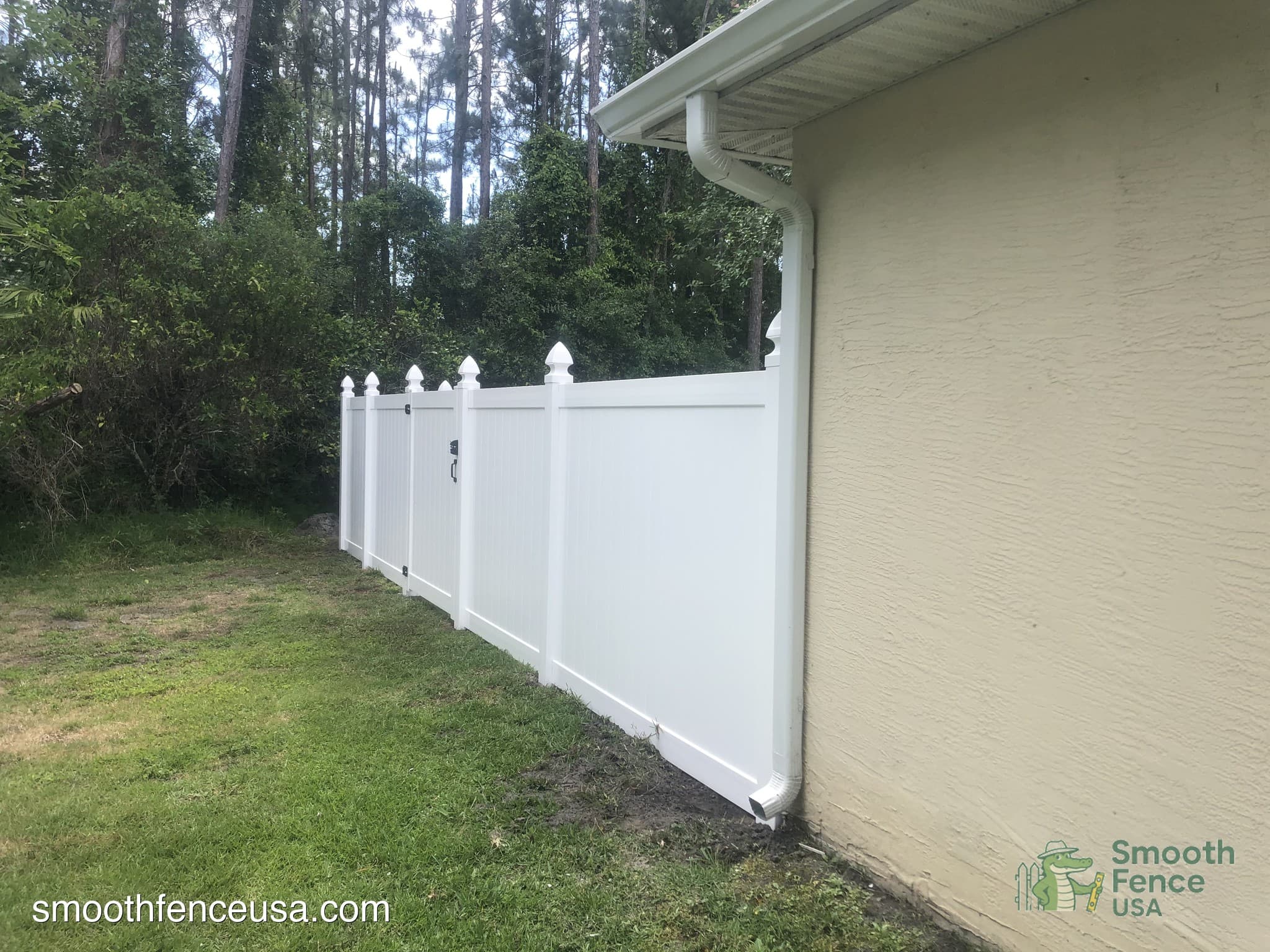Backyard Vinyl Privacy Fence